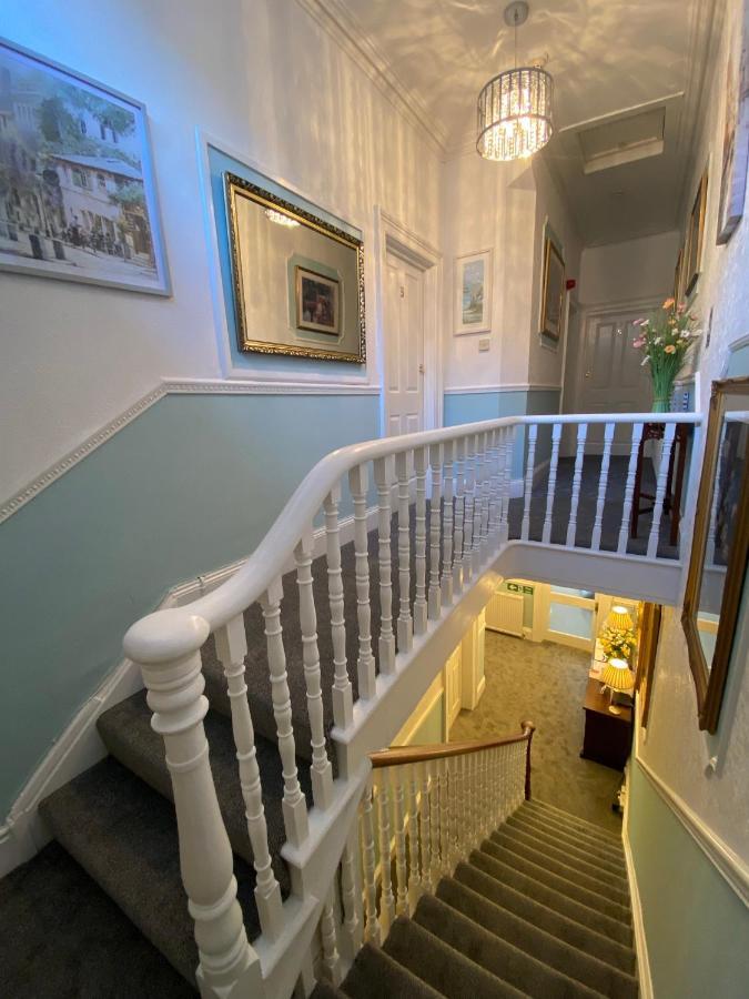 Crowndale Torquay - Exclusively For Adults Bed & Breakfast Ngoại thất bức ảnh