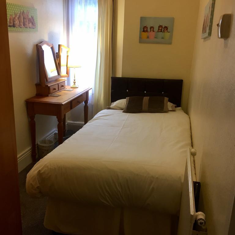 Crowndale Torquay - Exclusively For Adults Bed & Breakfast Ngoại thất bức ảnh